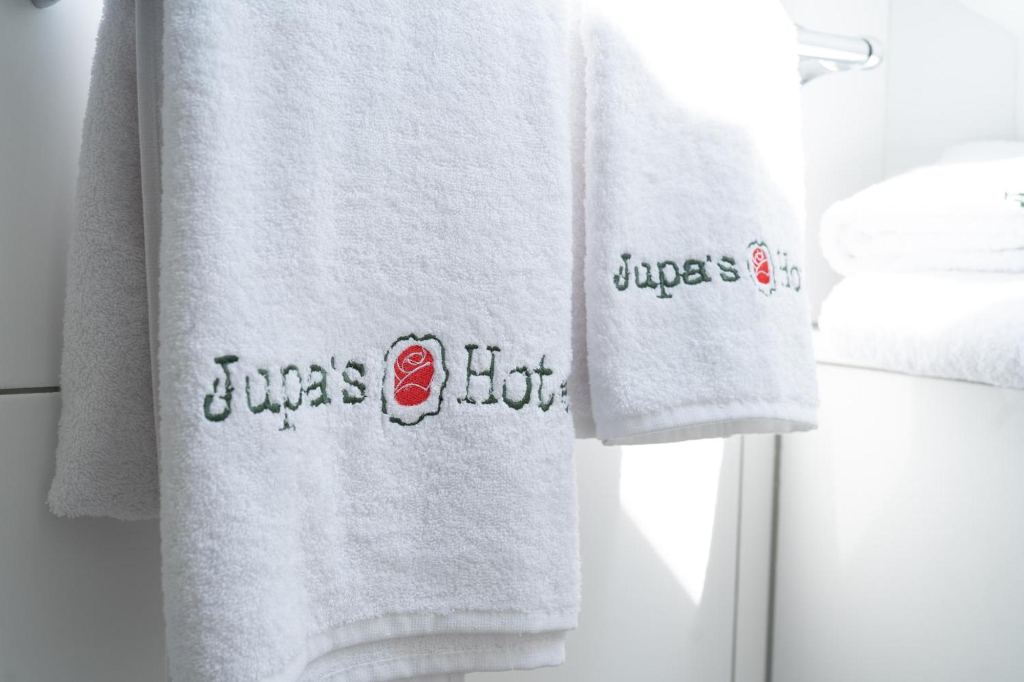 Jupa'S Hotel Dusseldorf Bagian luar foto